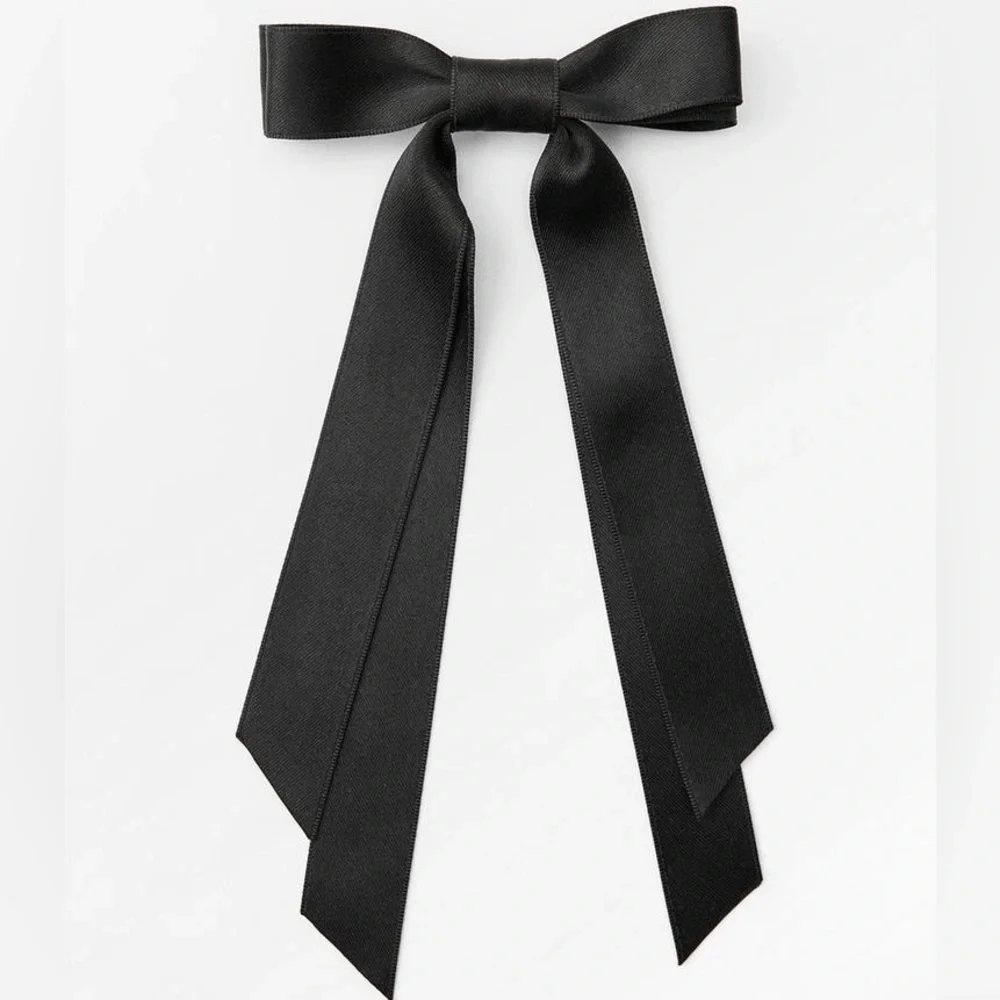 ZARA Bow Hair Clip